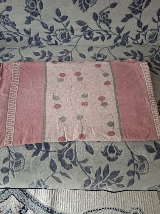 Продам постельное бельё б/у