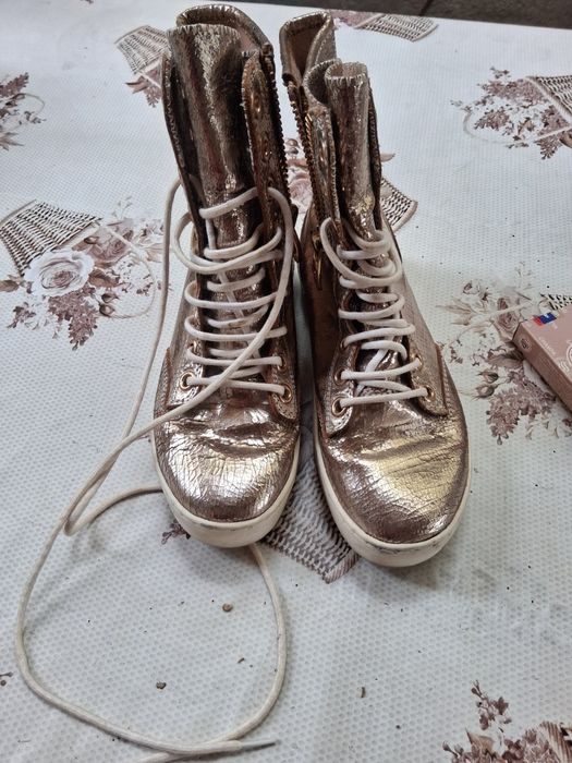 Ghete de damă mărimea 36