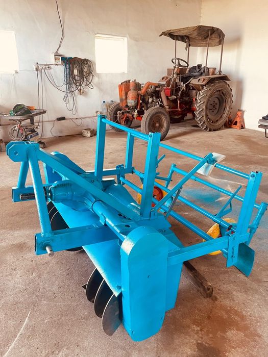 Грядообразователь + пленкоукладчик