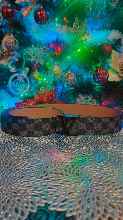 Curea Lv neagră (110 cm)