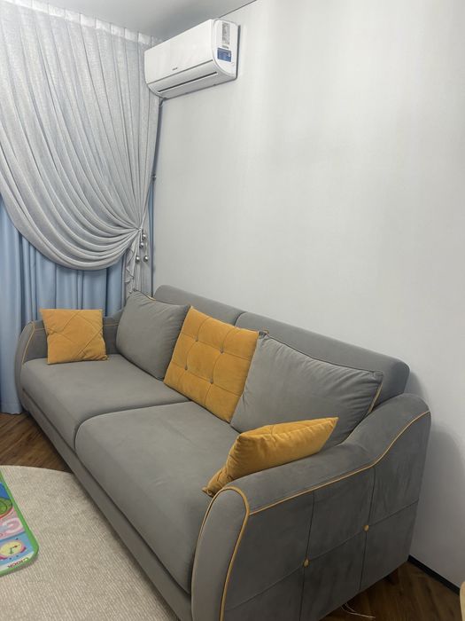 Срочно продам диван и 2 кресло