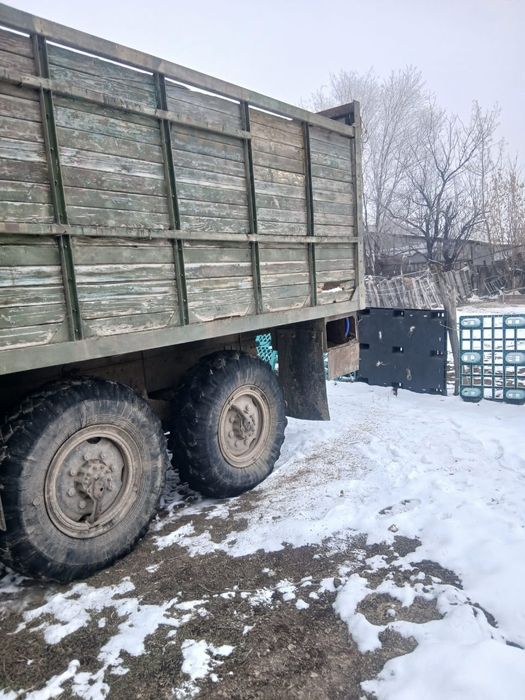 Зил 131 в хорошем состояние