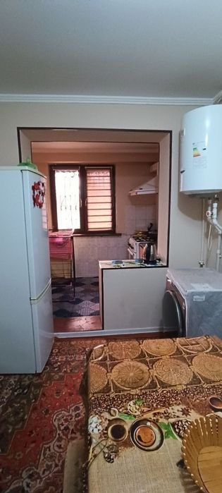 Chorsudan 2 xonali Uy ijaraga beriladi. Bezmakler