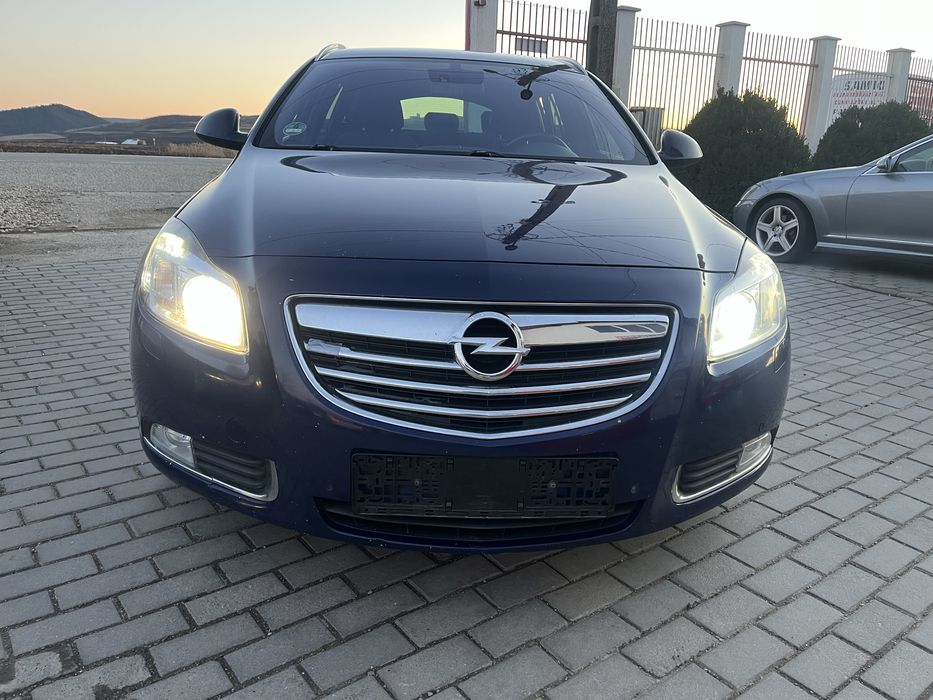 Piese opel iinsignia 2.0 d 2012