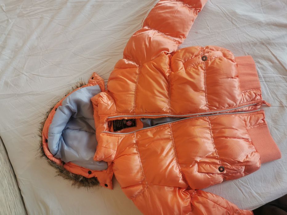 Продавам детско зимно яке