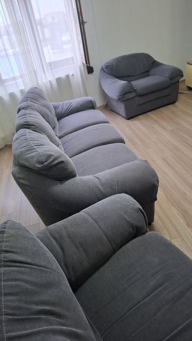 Vând set canapea + 2 fotolii