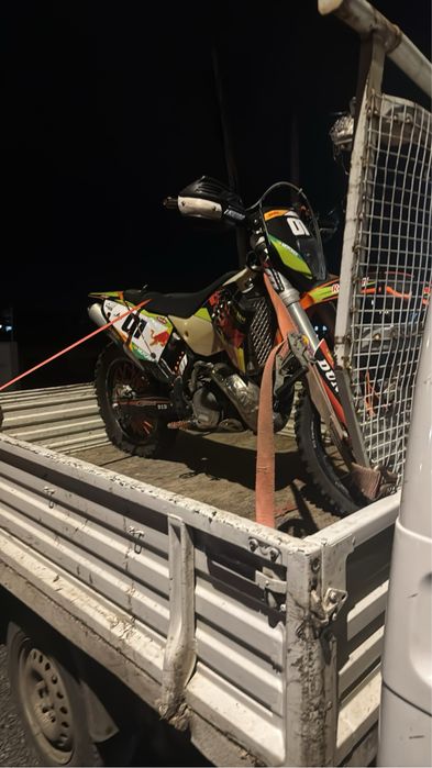 Vând ktm 250 2t 2011 cu acte , schimb cu atv !!!