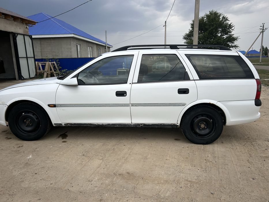 Срочно продам Опель вектра 1996