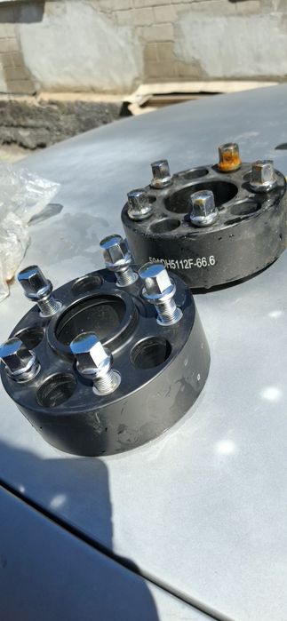 Продам проставки 5х112 5см