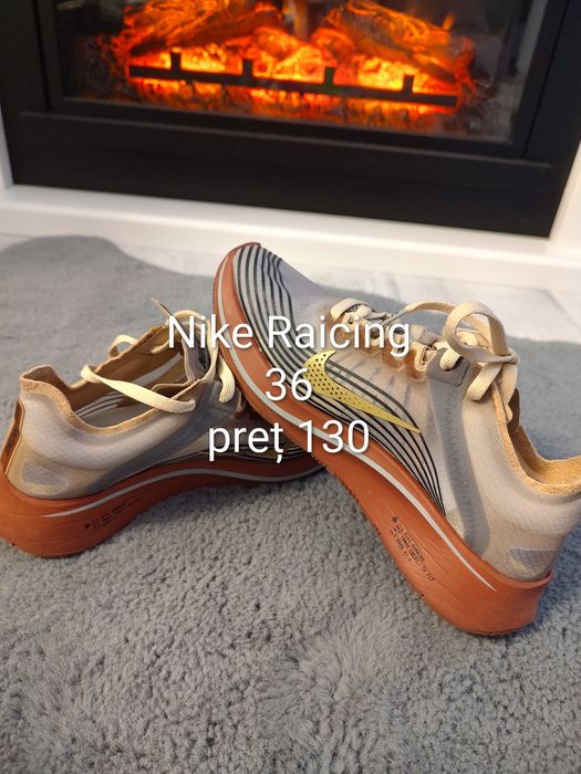 Adidasi Nike running