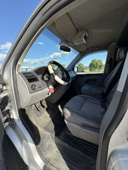 Volkswagen   T5
