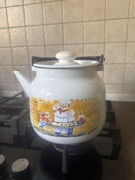 Чайник эмалированный