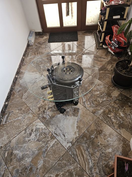 Masa de cafea bloc motor