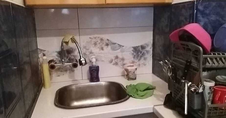 Дава се под наем Двустаен апартамент в Бургас, Възраждане - 62 кв.м за 102 € - Снимка #3