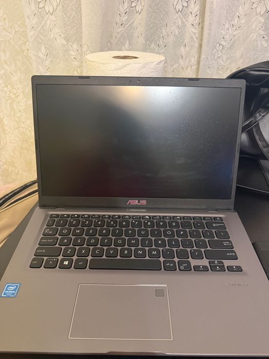 Laptop asus stare foarte buna!!