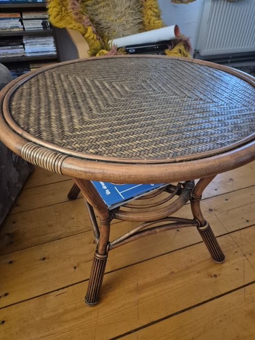 Masuta rotunda ratan vintage,stil retro/boho