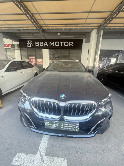 BMW i5 40L M paket 2025 yil dop opsiya bor