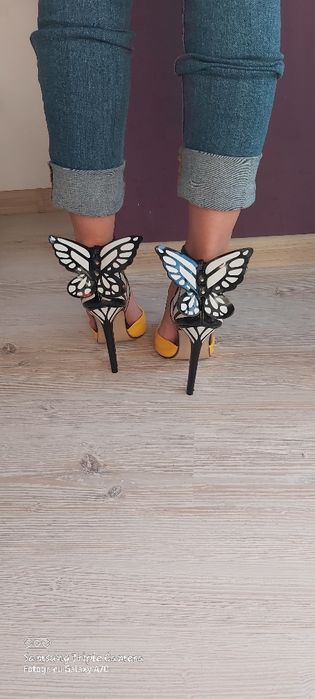 Pantofi stiletto