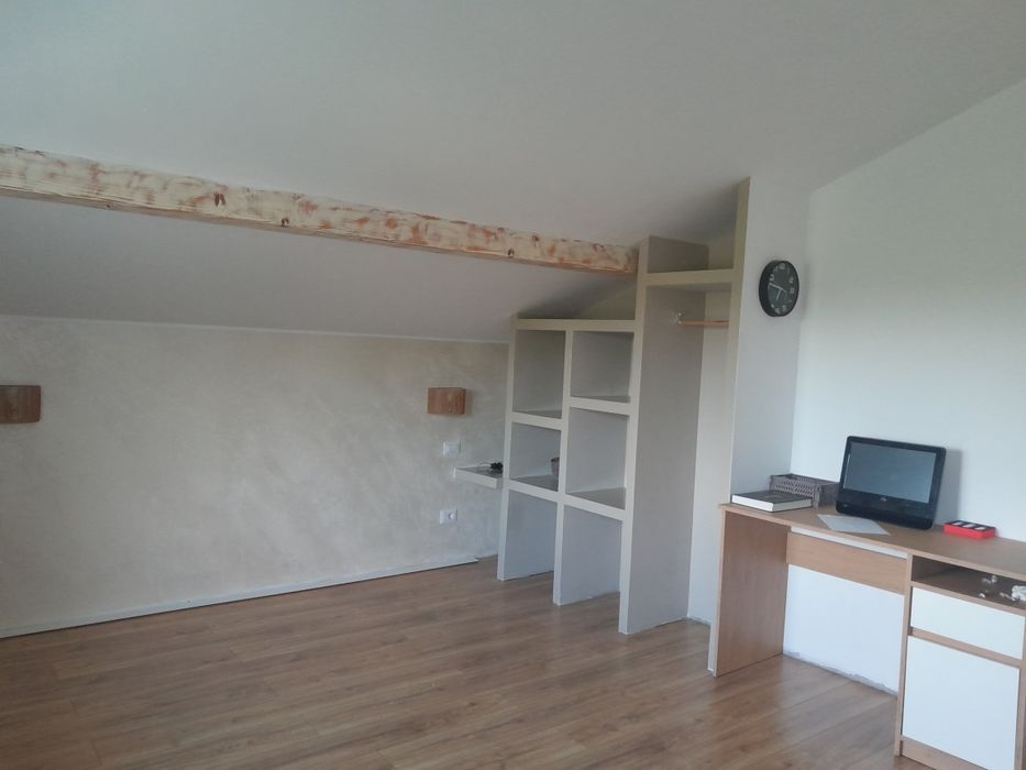 Casa 140 m3 zona statia de gaz