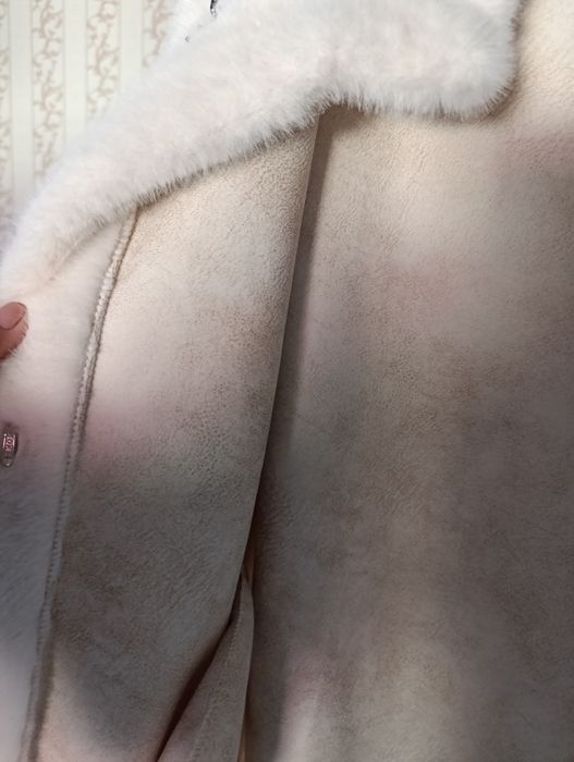 Продам женскую шубу