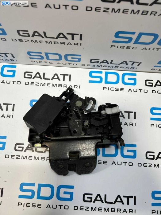 Broasca Incuietoare Hayon Haion Portbagaj Volvo V70 1997 - 2000 Cod 9203955 [B3366]