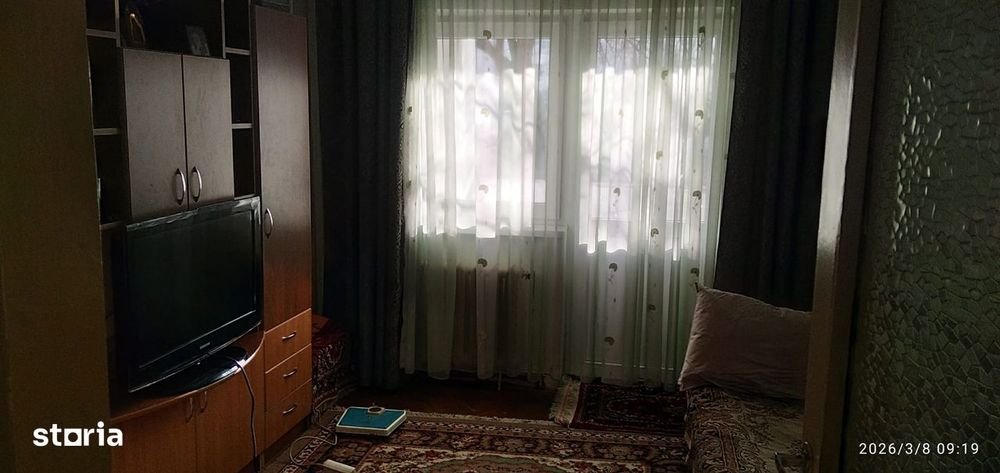 DE VANZARE-Apartament 80 mp 4 camere decomandat Manastur Primaverii !!