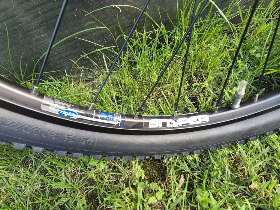 Roti MTB Rigida Sniper , 26 inch, complete, butuci Shimano, anvelope Schwalbe