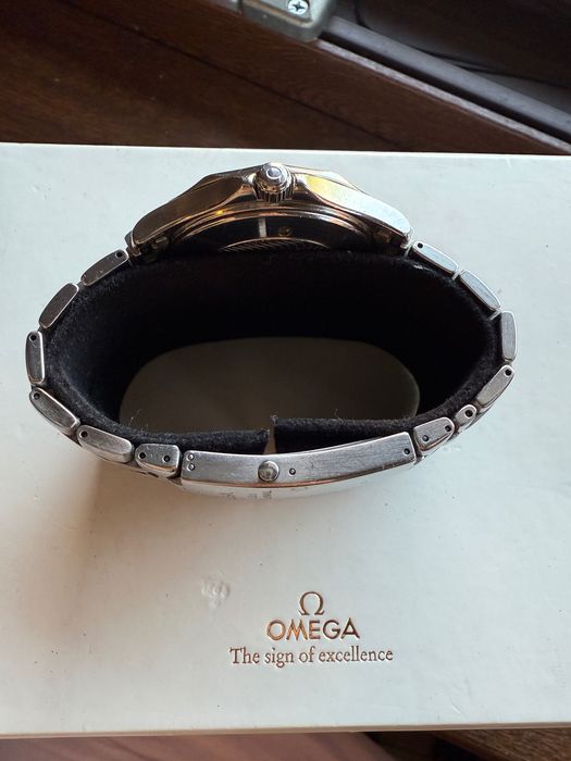 OMEGA Seamaster Professional 300 Blue dial 41mm
Automatic