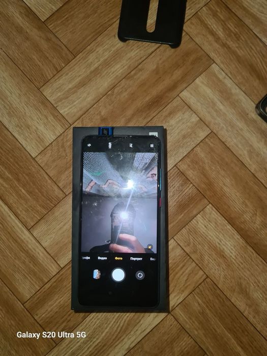 Обменяю Xiaomi mi 9t