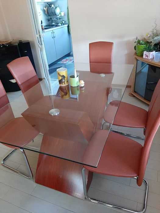 Тристаен апартамент кв.Деленки