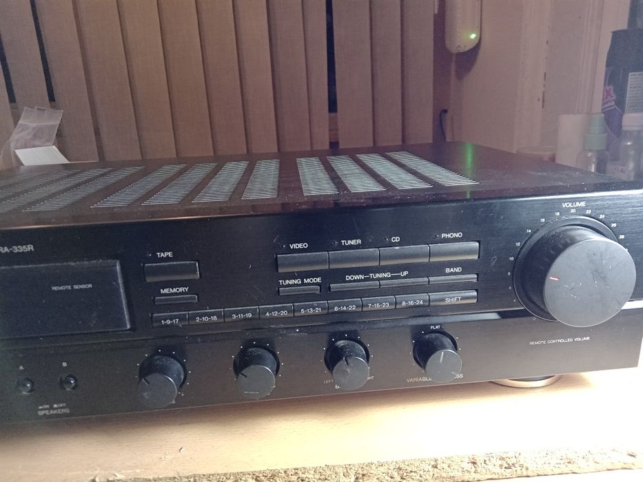 Amplificator cu radio DENON DRA 335 R stereo 2x62w 4.ohmi sau 2x42w 8.ohmi