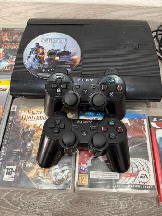 Sony playstation 3 super slim
