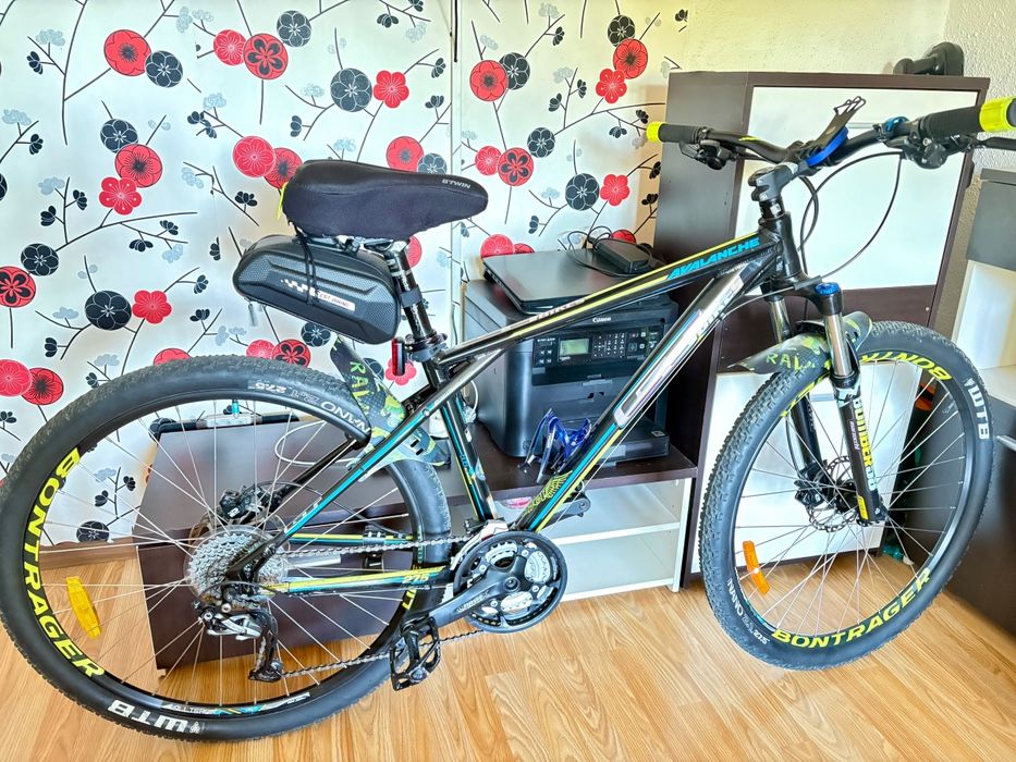 Vând bicicletă GT Avalanche 27.5