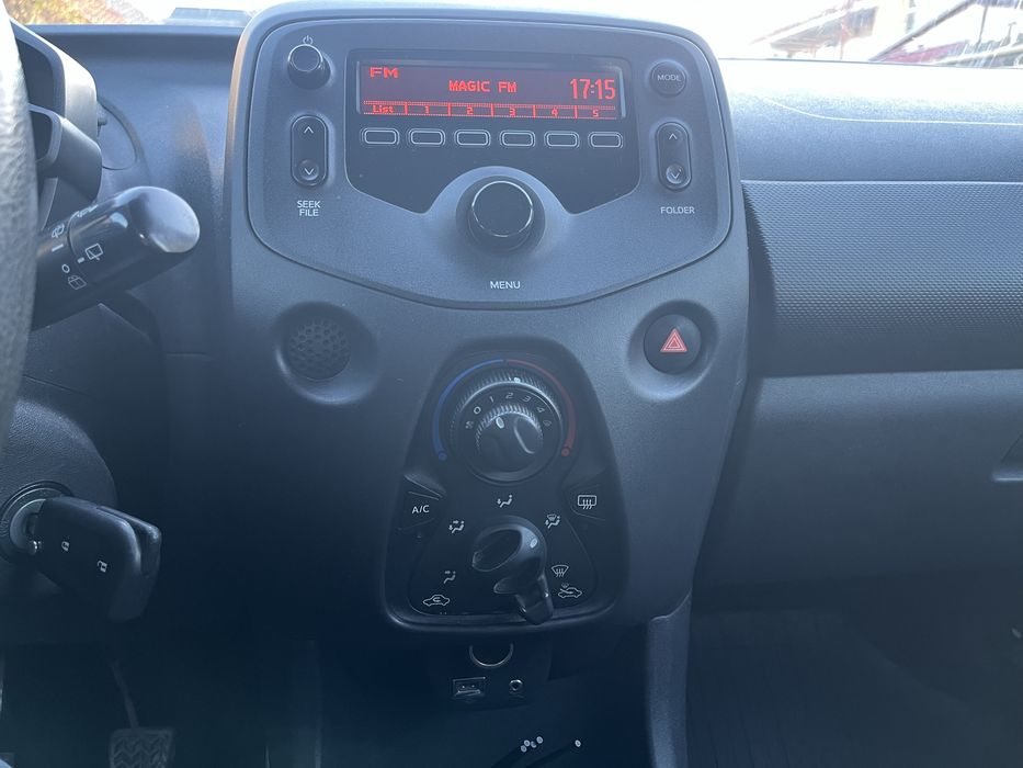 Toyota Aygo pe benzina