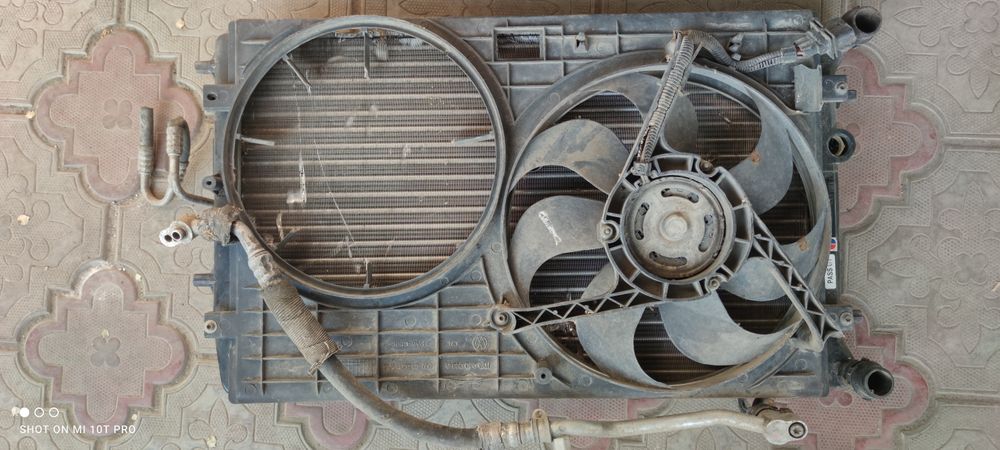 Продается радиатор в сборе