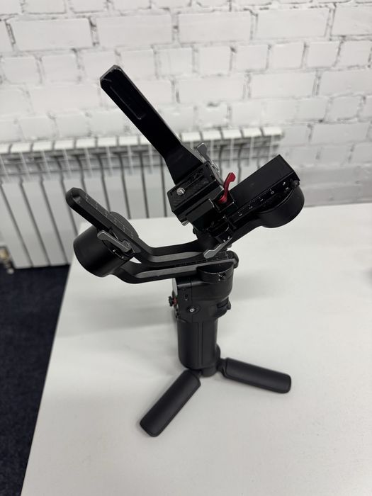 Dji RS 3 mini в хорошем состояний