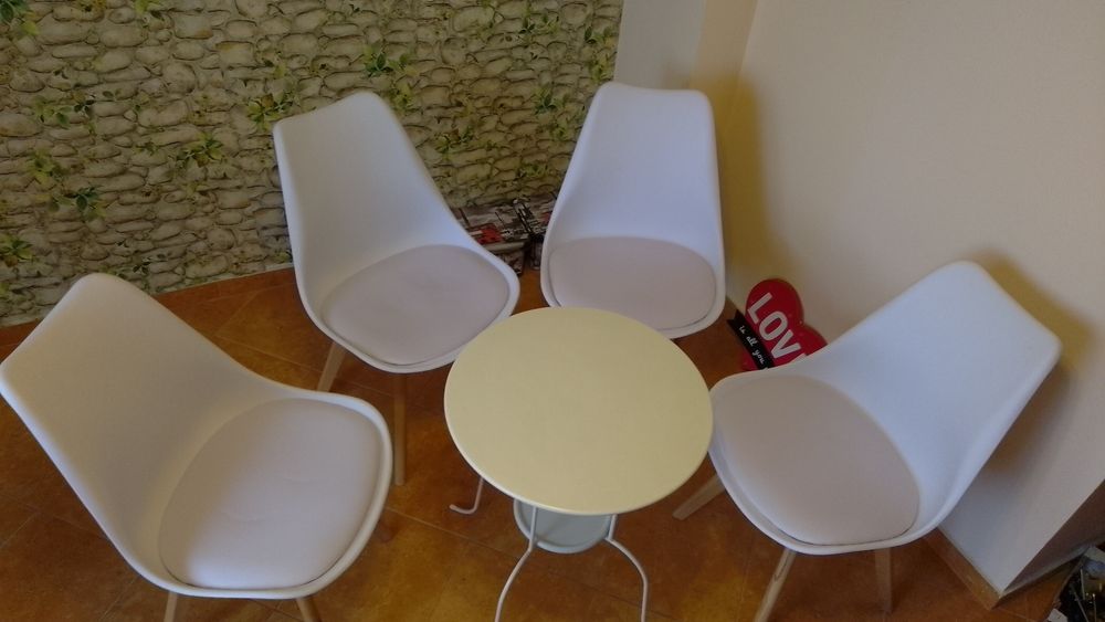 Scaune bucătărie living Opjet Paris Noi-Nefolosite