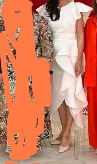 Продам платье. В белом цвете.