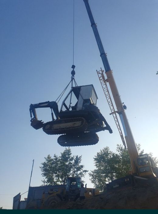 В продаже мини экскаватор вес 3 тонны