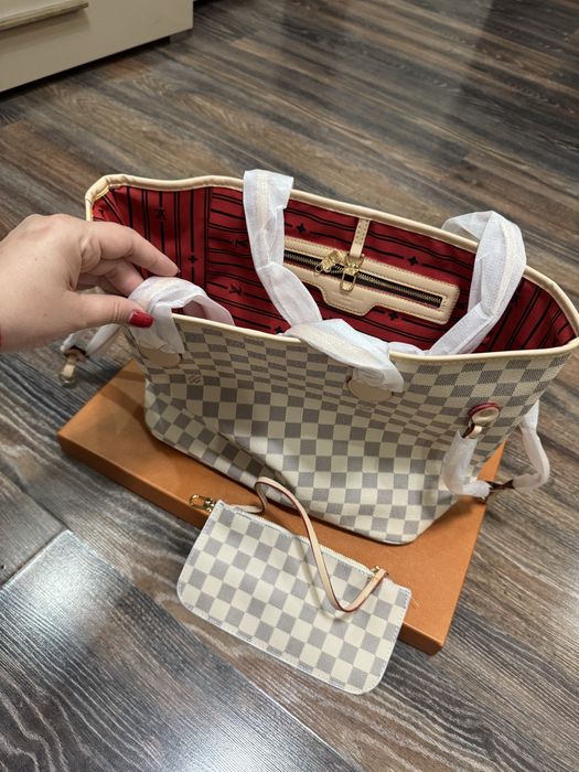 Продаётся сумка Louis Vuitton