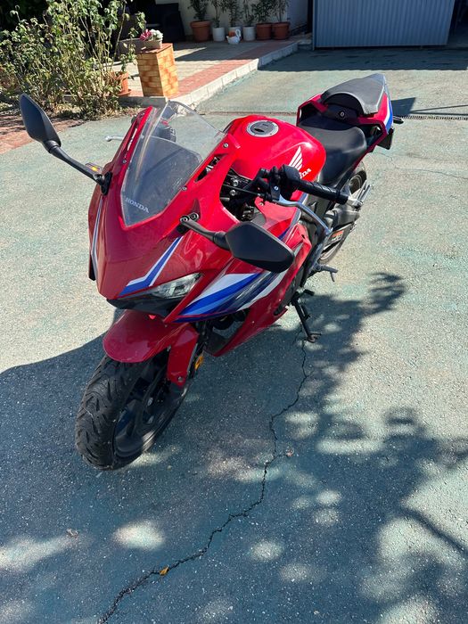 Vanzare moto CBR 500 R