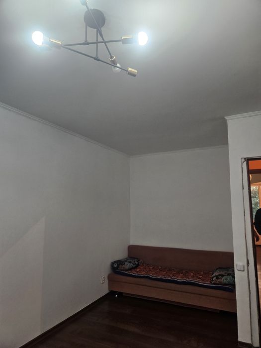 Продаётся 2 х комнатная квартира