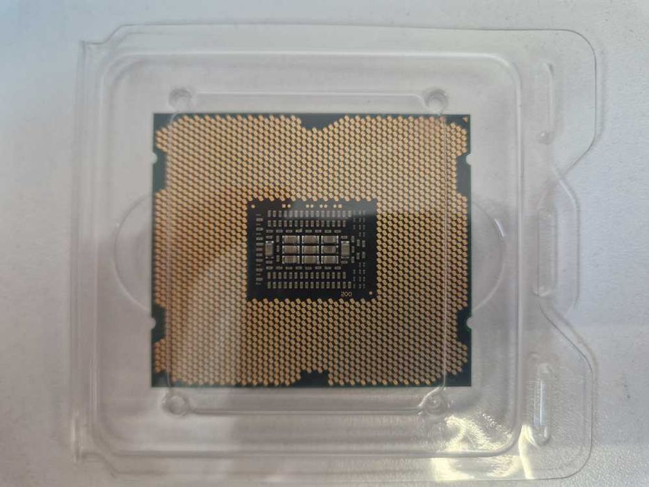 Intel E5-2620 2.00G 6C 95W процесор