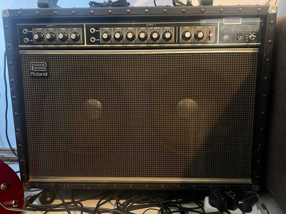 Roland JAZZ CHORUS-120 Original made in Japan perfect functional