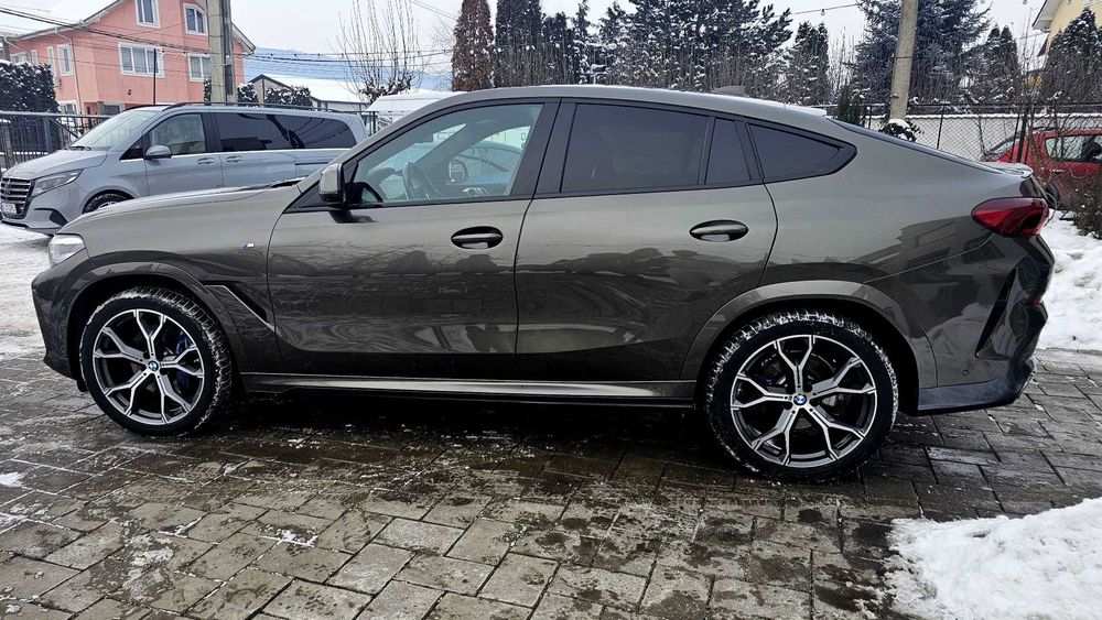 Vand BMW X6 MDRIVE pachet 3.0 D MILD-HYBRID, 286 cai