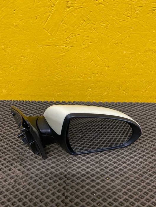 Зеркало заднего вида правое с электроприводом Hyundai Accent 2 Jorden