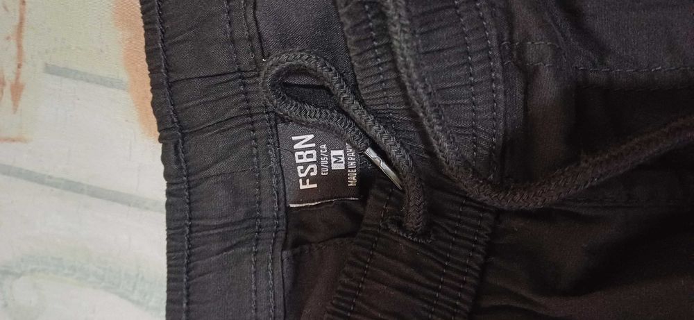 Спортни мъжки панталони