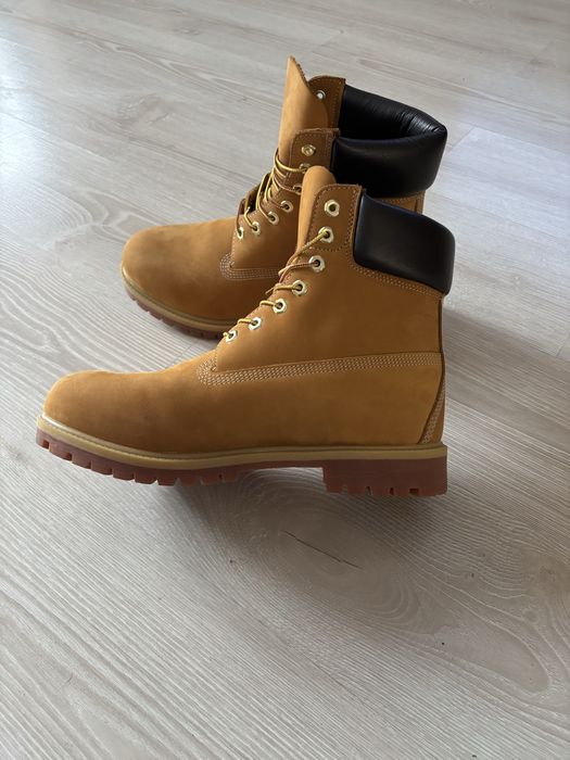 Timberlands light brown colorway