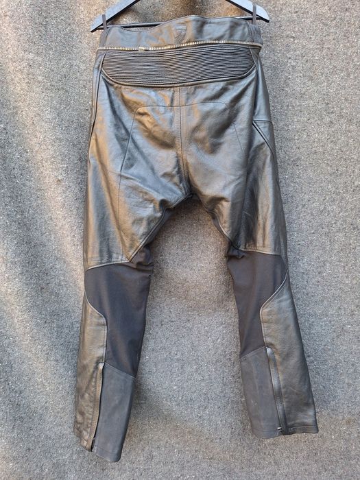 Pantaloni Moto Piele REV'IT! Mărimea 52 – Protecții incluse, Stare Excelentă