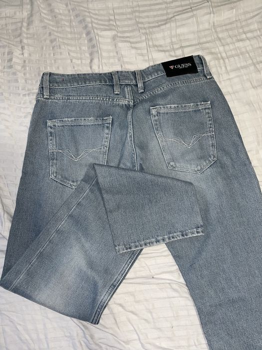 Дънки Guess нови